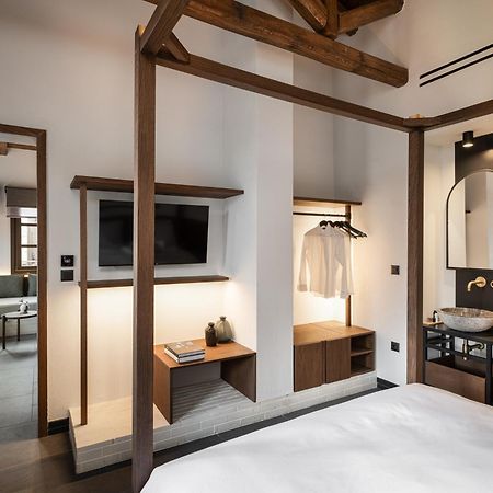 Unedo All Seasons Boutique Hotel ปาเลออส ปานเตเลมอน ภายนอก รูปภาพ